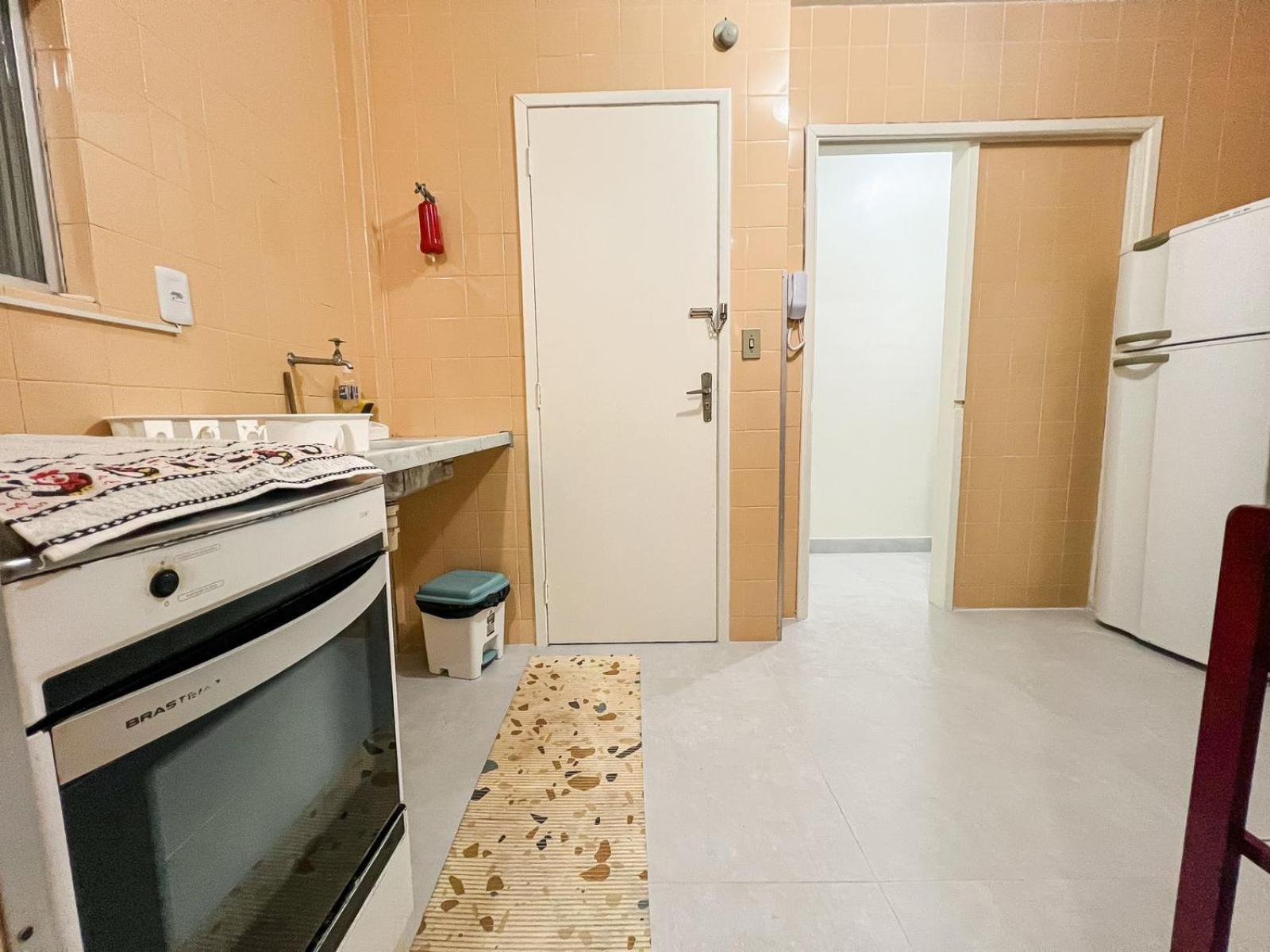 Apartamento Na Praia Do Forte - Poucos Passos Do Mar Cabo Frío Exterior foto